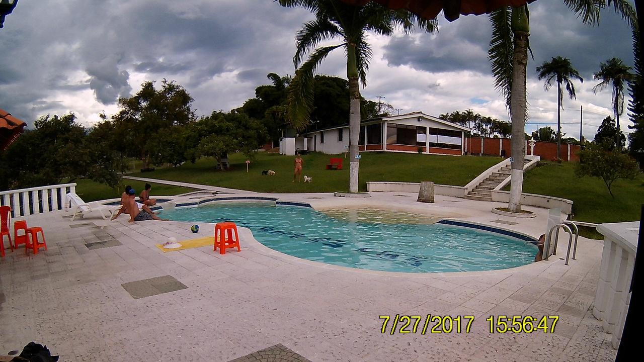 Hostal Don Bernardo Santa Rosa De Cabal Buitenkant foto